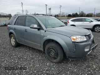 2006 Saturn VUE z VIN 5GZCZ63446S877008, wystawiony jako Copart lot #49627595 z przebiegiem 140 373 mil mil oraz Szkody całkowita. Historia ofert i sprzedaży dostępna na DreamBid. Obrazek 4.