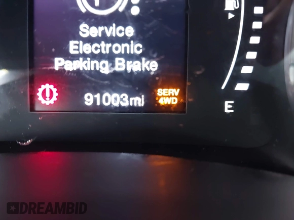 2018 Jeep Renegade Upland z VIN ZACCJBAB9JPH02125, wystawiony jako IAAI lot #42094193 z przebiegiem 91 003 mil mil oraz . Historia ofert i sprzedaży dostępna na DreamBid. Obrazek 15.