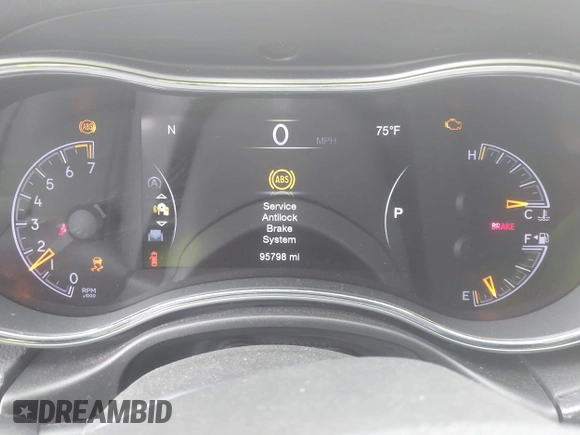 2018 Jeep Grand Cherokee Laredo E z VIN 1C4RJEAG5JC404022, wystawiony jako IAAI lot #42586412 z przebiegiem 95 798 mil mil oraz . Historia ofert i sprzedaży dostępna na DreamBid. Obrazek 15.