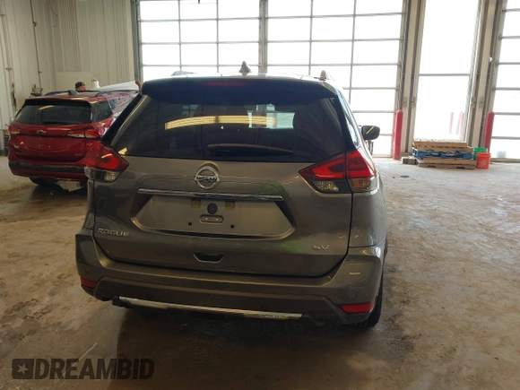 2020 Nissan Rogue SV with VIN KNMAT2MT2LP521776, listed as a IAAI auction lot 41792605 with 64,997 mi miles and . Bid and sale history available at carsss.com. Image 17.