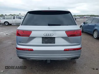 2019 Audi Q7 Premium Plus z VIN WA1LAAF73KD040924, wystawiony jako IAAI lot #41897902 z przebiegiem 131 535 mil mil oraz . Historia ofert i sprzedaży dostępna na DreamBid. Obrazek 16.