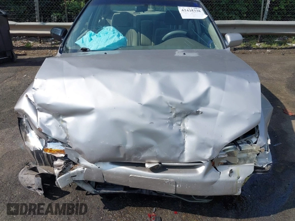 1998 Honda Accord LX with VIN 1HGCG5648WA084802, listed as a IAAI auction lot 42424338 with 201,552 mi miles and . Bid and sale history available at DreamBid. Image 6.