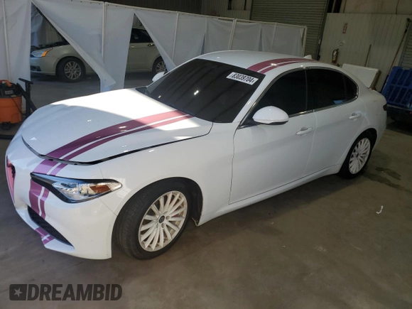 2021 Alfa Romeo Giulia with VIN ZARFAMANXM7645928, listed as a Copart auction lot 83039704 with 36,020 mi miles and Salvage title. Bid and sale history available at DreamBid. Image 1.