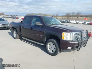 2008 Chevrolet Silverado 1500 LTZ with VIN 2GCEK133081240175, listed as a IAAI auction lot 42024317 with 214,559 mi miles. Bid and sale history available at carsss.com. Image 1.