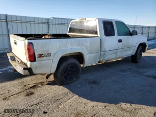 2006 Chevrolet Silverado 1500 LT2 with VIN 1GCEK19B96Z191030, listed as a Copart auction lot 83154254 with 0 mi miles and Non Repairable. Bid and sale history available at carsss.com. Image 3.
