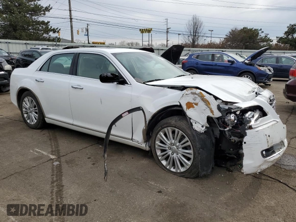 2014 Chrysler 300 C with VIN 2C3CCAKT8EH287743, listed as a Copart auction lot 46525465 with 86,282 mi miles and Salvage Title. Bid and sale history available at DreamBid. Image 4.