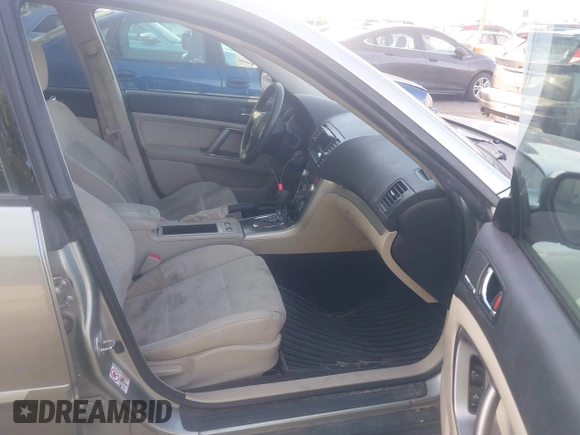 2009 Subaru Outback Special Edition z VIN 4S4BP61C397332045, wystawiony jako IAAI lot #42375265 z przebiegiem 151 799 mil mil oraz . Historia ofert i sprzedaży dostępna na DreamBid. Obrazek 5.
