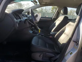 2015 Volkswagen Golf SportWagen TSI SE with VIN 3VWC17AUXFM505986, listed as a Copart auction lot 87305604 with 184,821 mi miles and Salvage Title. Bid and sale history available at carsss.com. Image 7.