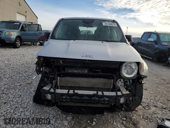 2020 Jeep Renegade Sport with VIN ZACNJBAB1LPL76670, listed as a Copart auction lot 43144075 with 91,739 mi miles and Salvage title. Bid and sale history available at DreamBid. Image 5.