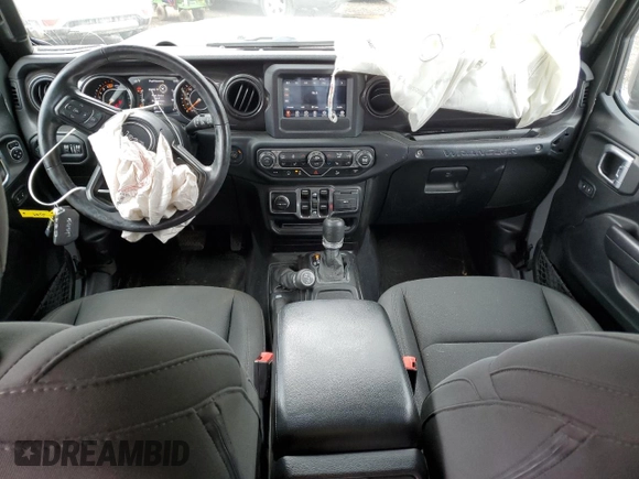 2019 Jeep Wrangler Unlimited Sport S with VIN 1C4HJXDN7KW685659, listed as a Copart auction lot 58549885 with 62,831 mi miles and Clean title. Bid and sale history available at DreamBid. Image 8.