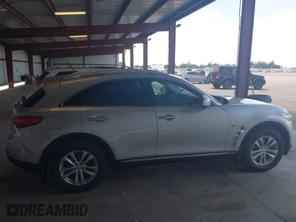 2014 Infiniti QX70 с VIN JN8CS1MWXEM413656, выставлен на аукционе IAAI как лот 42084546 с пробегом 102 913 миль миль и . История ставок и продаж доступна на DreamBid. Изображение 13.