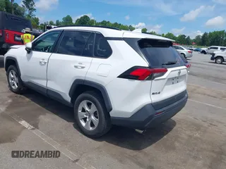 2019 Toyota RAV4 XLE with VIN 2T3P1RFV0KC008652, listed as a IAAI auction lot 42508557 with 87,684 mi miles and . Bid and sale history available at DreamBid. Image 3.
