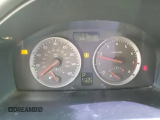 2006 Volvo S40 2.4L with VIN YV1MS382962173722, listed as a Copart auction lot 52485525 with 217,787 mi miles and Salvage Title. Bid and sale history available at carsss.com. Image 9.