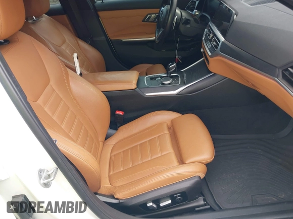 2021 BMW 3 Series M340i xDrive with VIN 3MW5U9J01M8B89618, listed as a IAAI auction lot 40473458 with 58,438 mi miles. Bid and sale history available at carsss.com. Image 5.