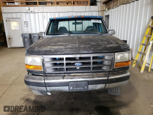 1993 Ford F-150 with VIN 1FTEX14N2PKB50753, listed as a Copart auction lot 61099185 with 144,074 mi miles and Salvage title. Bid and sale history available at DreamBid. Image 5.