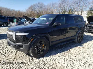 2023 Rivian R1S Adventure with VIN 7PDSGABA3PN012584, listed as a Copart auction lot 47557575 with 8,633 mi miles and Salvage Title. Bid and sale history available at carsss.com. Image 1.