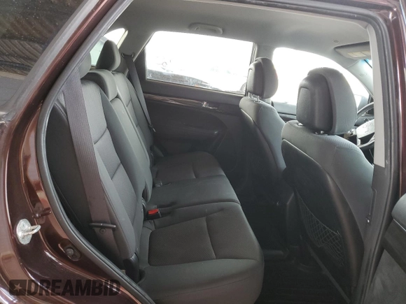 2012 Kia Sorento LX with VIN 5XYKT3A11CG204037, listed as a Copart auction lot 49631965 with 247,649 mi miles and Salvage Title. Bid and sale history available at DreamBid. Image 10.