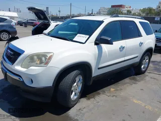 2011 GMC Acadia SL z VIN 1GKKRNED3BJ215509, wystawiony jako IAAI lot #42413674 z przebiegiem 96 524 mil mil oraz . Historia ofert i sprzedaży dostępna na DreamBid. Obrazek 2.