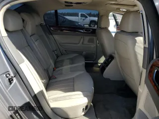 2007 Bentley Flying Spur z VIN SCBBR93W17C049884, wystawiony jako Copart lot #64380983 z przebiegiem Nie podano mil oraz . Historia ofert i sprzedaży dostępna na DreamBid. Obrazek 10.