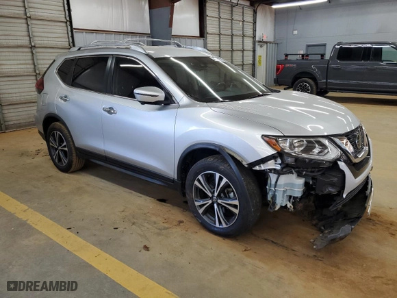 2020 Nissan Rogue SV with VIN JN8AT2MT8LW007909, listed as a Copart auction lot 48908365 with 58,288 mi miles and Salvage Title. Bid and sale history available at carsss.com. Image 4.