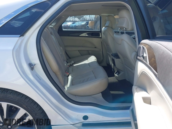 2017 Lincoln MKZ Hybrid Reserve with VIN 3LN6L5MU3HR636382, listed as a IAAI auction lot 41877398 with 125,287 mi miles and . Bid and sale history available at DreamBid. Image 8.