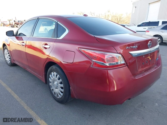 2013 Nissan Altima 2.5 SV with VIN 1N4AL3AP0DN583757, listed as a IAAI auction lot 41863040 with 112,801 mi miles. Bid and sale history available at carsss.com. Image 3.