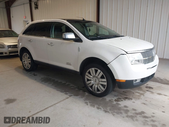 2009 Lincoln MKX z VIN 2LMDU88C79BJ05133, wystawiony jako IAAI lot #42268132 z przebiegiem 225 092 mil mil oraz . Historia ofert i sprzedaży dostępna na DreamBid. Obrazek 1.