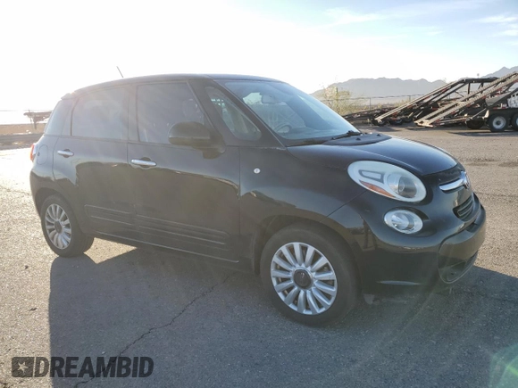 2014 FIAT 500L Easy with VIN ZFBCFABH7EZ011250, listed as a Copart auction lot 75269934 with 117,998 mi miles and Salvage Title. Bid and sale history available at carsss.com. Image 4.