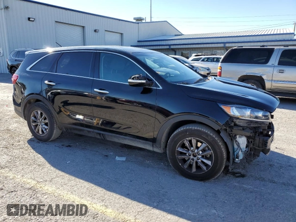 2020 Kia Sorento LX with VIN 5XYPG4A58LG628012, listed as a Copart auction lot 41807055 with 120,147 mi miles and Salvage Title. Bid and sale history available at carsss.com. Image 4.