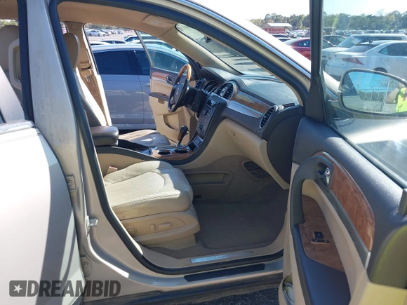 2011 Buick Enclave CXL-1 with VIN 5GAKRBED4BJ301276, listed as a IAAI auction lot 41800328 with 186,230 mi miles. Bid and sale history available at carsss.com. Image 5.