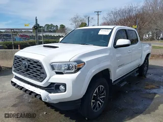 2020 Toyota Tacoma 4WD SR5 with VIN 3TMCZ5AN3LM309635, listed as a IAAI auction lot 41598363 with 99,080 mi miles. Bid and sale history available at carsss.com. Image 17.