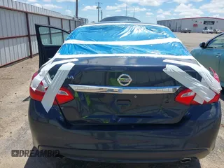 2016 Nissan Altima SL with VIN 1N4AL3AP9GC115199, listed as a IAAI auction lot 42222488 with 102,123 mi miles and . Bid and sale history available at carsss.com. Image 6.