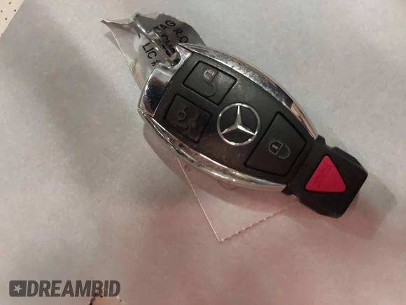 2014 Mercedes-Benz GLK 350 with VIN WDCGG8JB2EG211718, listed as a IAAI auction lot 41965437 with 73,469 mi miles and . Bid and sale history available at DreamBid. Image 11.