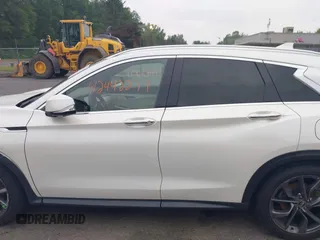 2019 Infiniti QX50 Luxe z VIN 3PCAJ5M33KF104361, wystawiony jako IAAI lot #42442271 z przebiegiem 47 217 mil mil oraz . Historia ofert i sprzedaży dostępna na DreamBid. Obrazek 14.