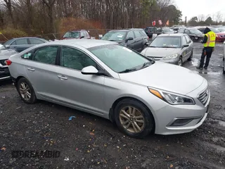2017 Hyundai Sonata 2.4L with VIN 5NPE24AF0HH586420, listed as a IAAI auction lot 41138272 with 105,590 mi miles and . Bid and sale history available at DreamBid. Image 13.