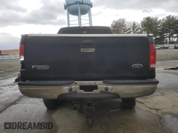2001 Ford Super Duty F-250 XL with VIN 1FTNX21L81ED75824, listed as a Copart auction lot 51202085 with 257,803 mi miles and Salvage Title. Bid and sale history available at carsss.com. Image 6.