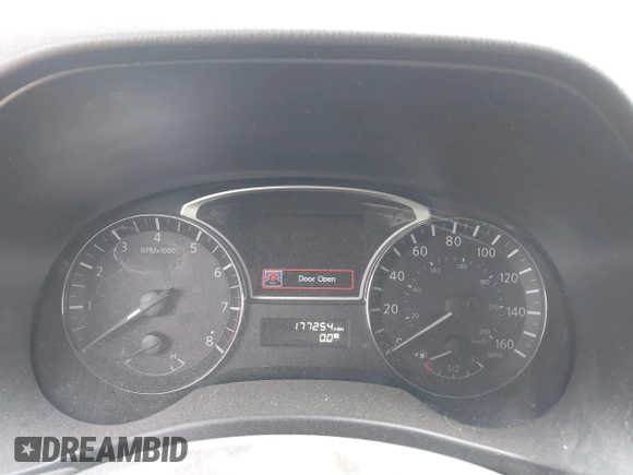 2014 Nissan Pathfinder SL with VIN 5N1AR2MNXEC635496, listed as a IAAI auction lot 42196222 with 177,254 mi miles and . Bid and sale history available at DreamBid. Image 7.