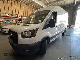 2021 Ford Transit Cargo with VIN 1FTBR1C81MKA05708, listed as a IAAI auction lot 42762772 with 67,631 mi miles and . Bid and sale history available at DreamBid. Image 3.
