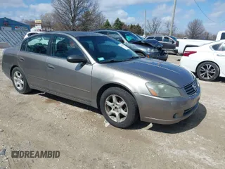 2005 Nissan Altima 2.5 S with VIN 1N4AL11D65C362235, listed as a IAAI auction lot 41865559 with 117,144 mi miles. Bid and sale history available at carsss.com. Image 1.