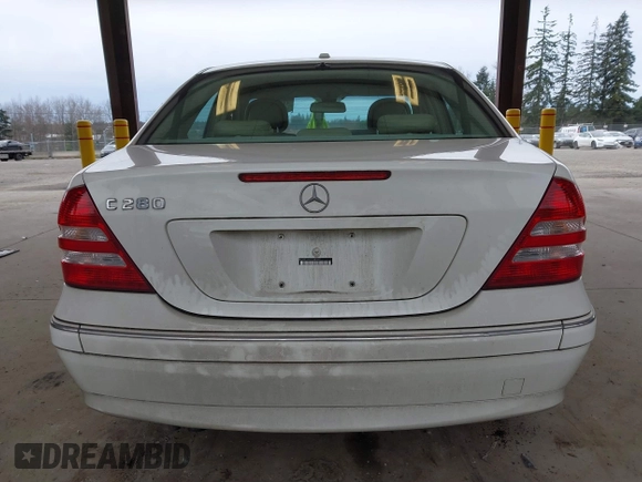 2007 Mercedes-Benz C 280 Luxury с VIN WDBRF54H97F880897, выставлен на аукционе IAAI как лот 41828391 с пробегом 177 644 миль миль и . История ставок и продаж доступна на DreamBid. Изображение 17.