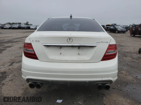 2009 Mercedes-Benz C 63 AMG with VIN WDDGF77X39F284619, listed as a Copart auction lot 61076125 with 108,601 mi miles and Salvage title. Bid and sale history available at DreamBid. Image 6.