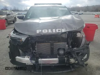 2024 Ford Police Interceptor Utility z VIN 1FM5K8AB9RGA69221, wystawiony jako Copart lot #51231915 z przebiegiem 3 386 mil mil oraz Szkoda całkowita • Salvage title. Historia ofert i sprzedaży dostępna na DreamBid. Obrazek 5.