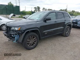 2016 Jeep Grand Cherokee Laredo z VIN 1C4RJFAG6GC475857, wystawiony jako IAAI lot #42311448 z przebiegiem 106 472 mil mil oraz . Historia ofert i sprzedaży dostępna na DreamBid. Obrazek 19.