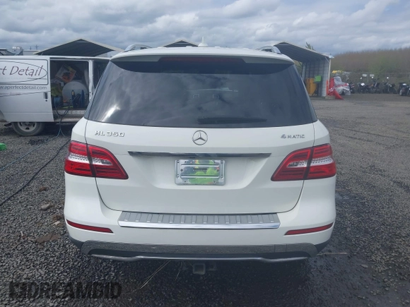 2012 Mercedes-Benz M 350 with VIN 4JGDA5HB6CA065088, listed as a IAAI auction lot 42012318 with 117,727 mi miles and . Bid and sale history available at DreamBid. Image 17.