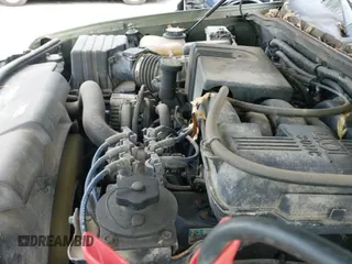 2002 Ford Explorer Eddie Bauer с VIN 1FMDU74E32ZB28117, выставлен на аукционе IAAI как лот 42095761 с пробегом 125 946 миль миль и . История ставок и продаж доступна на DreamBid. Изображение 12.