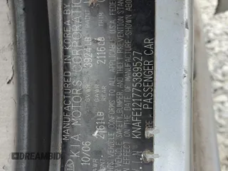 2007 Kia Spectra EX z VIN KNAFE121775389527, wystawiony jako Copart lot #56517285 z przebiegiem 340 861 mil mil oraz Szkoda całkowita • Salvage title. Historia ofert i sprzedaży dostępna na DreamBid. Obrazek 12.