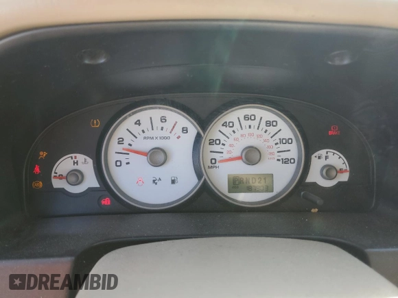2007 Ford Escape XLT with VIN 1FMYU03Z67KB07923, listed as a Copart auction lot 50120885 with 187,903 mi miles and Salvage Title. Bid and sale history available at carsss.com. Image 9.