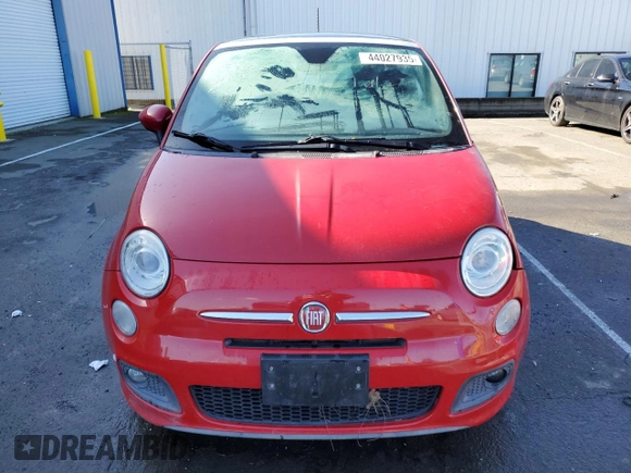 2012 FIAT 500 Sport z VIN 3C3CFFBRXCT265076, wystawiony jako Copart lot #44027935 z przebiegiem 141 478 mil mil oraz Szkody całkowita. Historia ofert i sprzedaży dostępna na DreamBid. Obrazek 5.