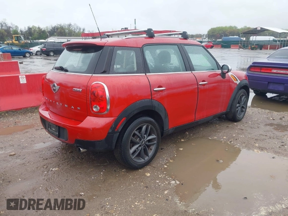 2014 MINI Countryman with VIN WMWZB3C53EWM32495, listed as a IAAI auction lot 41949096 with 161,524 mi miles and . Bid and sale history available at DreamBid. Image 4.