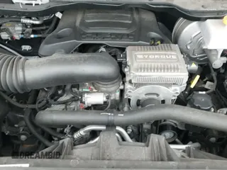 2024 Ram 1500 Big Horn z VIN 1C6SRFFT6RN115065, wystawiony jako IAAI lot #41997639 z przebiegiem 15 453 mil mil oraz . Historia ofert i sprzedaży dostępna na DreamBid. Obrazek 21.